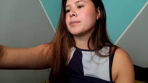 Snapshot of milliesweet77 chatting on 11-11-25, 05:24 milli online show from 11-11-25, 05:24