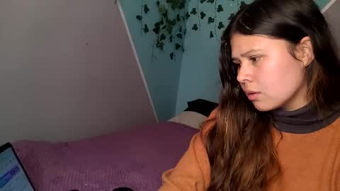 Snapshot of milliesweet77 chatting on 12-05-25, 06:15 milli online show from 12-05-25, 06:15