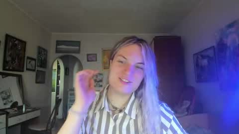 mili-kira online show from 08-02-26, 04:55