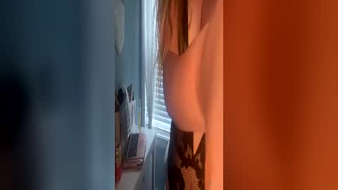 Snapshot of milliondollarbaby1384 chatting on 08-02-26, 05:44 milliondollarbaby1384 online show from 08-02-26, 05:44