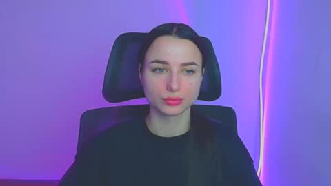 Milly online show from 01-17-25, 06:47