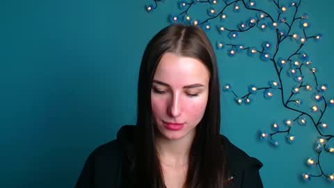 Milly online show from 10-23-25, 05:40