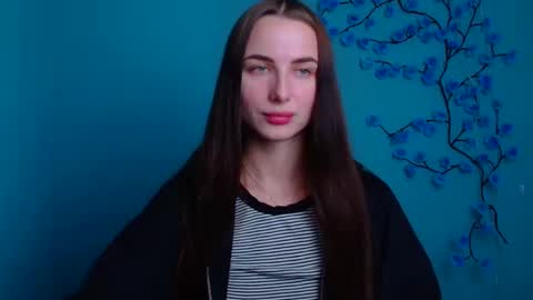 Snapshot of milly_liss chatting on 01-06-26, 12:09 Milly online show from 01-06-26, 12:09