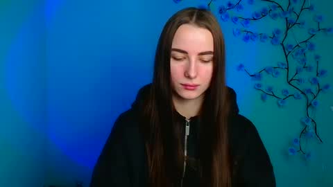 Snapshot of milly_liss chatting on 02-25-26, 06:34 Milly online show from 02-25-26, 06:34