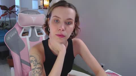 Milly online show from 01-06-25, 05:19