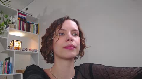 Milly online show from 01-28-25, 11:28