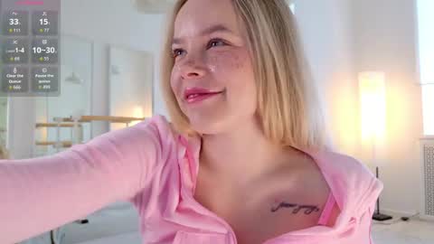 Snapshot of milly_shy chatting on 04-30-26, 06:53 Milly online show from 04-30-26, 06:53