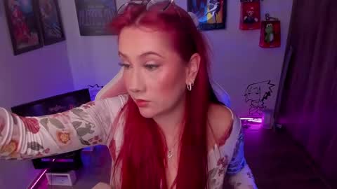 Monkey D Maddie online show from 03-11-25, 08:09