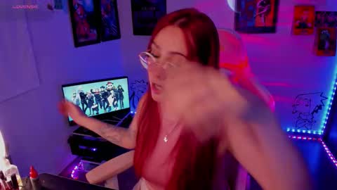 Monkey D Maddie online show from 09-21-25, 03:19