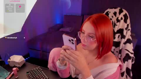 Monkey D Maddie online show from 02-03-26, 02:53