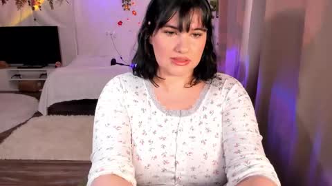 milmilla online show from 10-18-25, 01:56