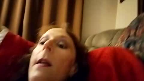 Snapshot of miloanj chatting on 10-31-25, 09:05 miloanj online show from 10-31-25, 09:05