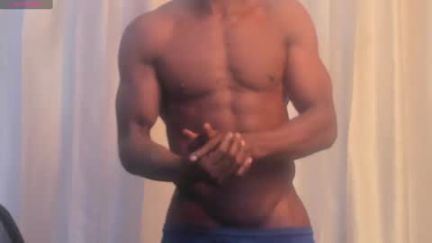 Snapshot of miltonn_jakee chatting on 02-03-25, 10:32 Miltonn online show from 02-03-25, 10:32