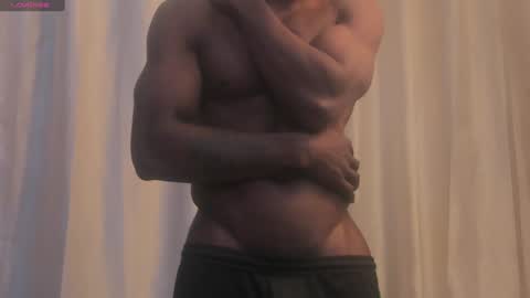 Snapshot of miltonn_jakee chatting on 02-05-25, 05:20 Miltonn online show from 02-05-25, 05:20