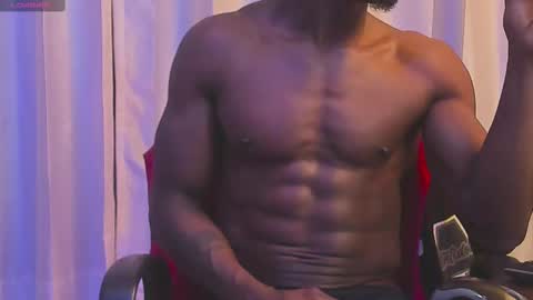 Snapshot of miltonn_jakee chatting on 02-10-25, 04:30 Miltonn online show from 02-10-25, 04:30