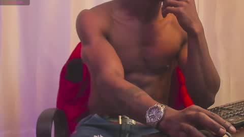 Snapshot of miltonn_jakee chatting on 02-11-25, 10:07 Miltonn online show from 02-11-25, 10:07