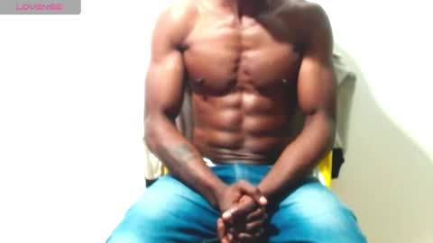 Snapshot of miltonn_jakee chatting on 03-12-25, 04:51 Miltonn online show from 03-12-25, 04:51