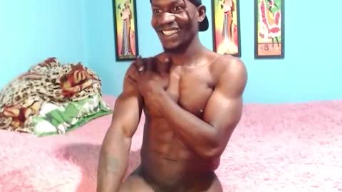 Snapshot of miltonn_jakee chatting on 09-12-25, 09:20 Miltonn online show from 09-12-25, 09:20