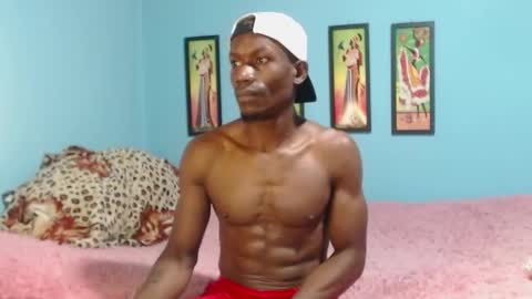 Snapshot of miltonn_jakee chatting on 09-25-25, 12:36 Miltonn online show from 09-25-25, 12:36