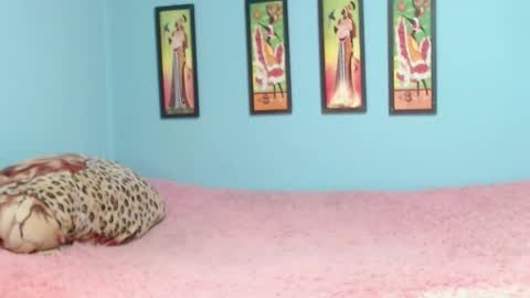 Snapshot of miltonn_jakee chatting on 10-26-25, 07:20 Miltonn online show from 10-26-25, 07:20