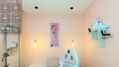 milu_carbajal_x online show from 12-13-25, 08:14