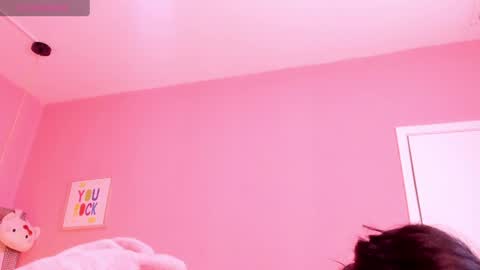 Snapshot of milu_carbajal_x chatting on 04-19-26, 12:48 milu_carbajal_x online show from 04-19-26, 12:48