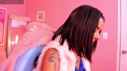 Snapshot of milu_carbajal_x chatting on 04-23-26, 01:18 milu_carbajal_x online show from 04-23-26, 01:18