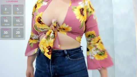 Snapshot of milu_gomez chatting on 02-02-25, 07:14 Milu Gomez online show from 02-02-25, 07:14