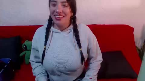 Milu Wallace  online show from 02-25-26, 11:25