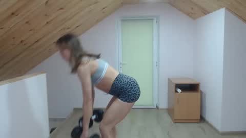 milusea online show from 12-02-24, 12:29