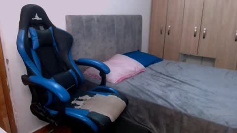 Snapshot of miluu_444 chatting on 05-28-26, 12:30 miluu_444 online show from 05-28-26, 12:30