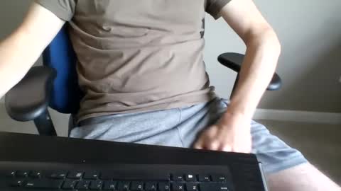 Snapshot of milwaukeebadger24 chatting on 07-19-26, 03:05 milwaukeebadger24 online show from 07-19-26, 03:05