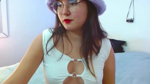 mily_baker online show from 12-12-24, 10:09