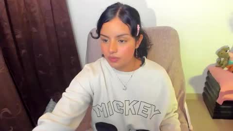 Mimii  online show from 11-29-25, 01:41