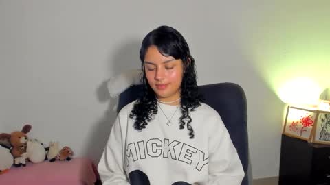 Snapshot of mimi_sa chatting on 05-02-26, 12:26 Mimii online show from 05-02-26, 12:26