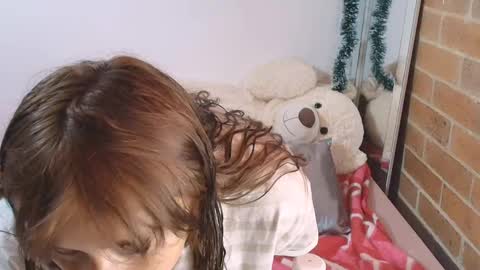 mimi online show from 01-03-25, 07:39