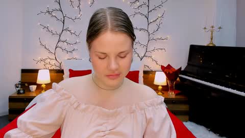 Kelly online show from 02-04-25, 06:14