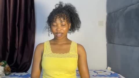 mimi online show from 11-08-25, 12:05