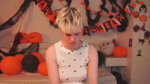 Sonya online show from 11-06-25, 02:07