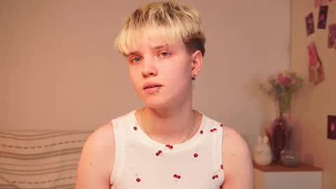 Sonya online show from 11-11-25, 02:17