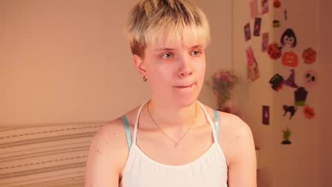 Sonya online show from 11-18-25, 02:43