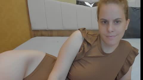 mimixo99 online show from 09-17-25, 08:32