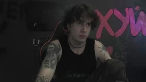 Max online show from 10-19-25, 03:01