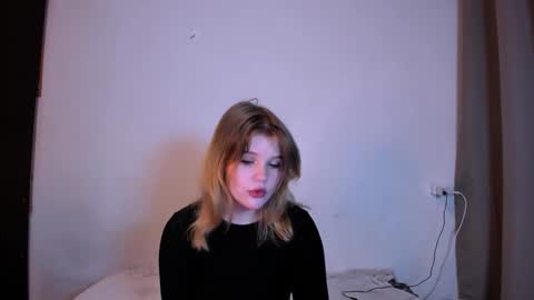 hi Im Mina  online show from 01-06-25, 01:31