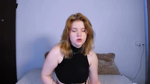 hi Im Mina  online show from 09-18-25, 01:40