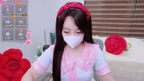 Snapshot of mina_686 chatting on 11-09-25, 08:01 mina_686 online show from 11-09-25, 08:01