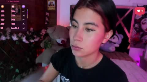 minami_nakamura online show from 04-02-26, 09:56