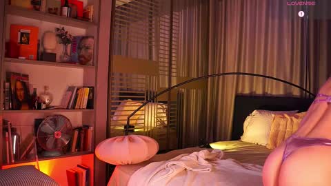 Frances  Next streams Thu Fri Sat 8am -  4pm GMT3 online show from 02-13-26, 07:04