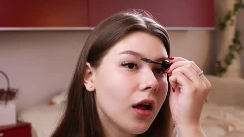 Mindi online show from 10-04-25, 07:17