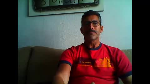 Snapshot of mindthestep chatting on 02-23-25, 02:04 MIND online show from 02-23-25, 02:04